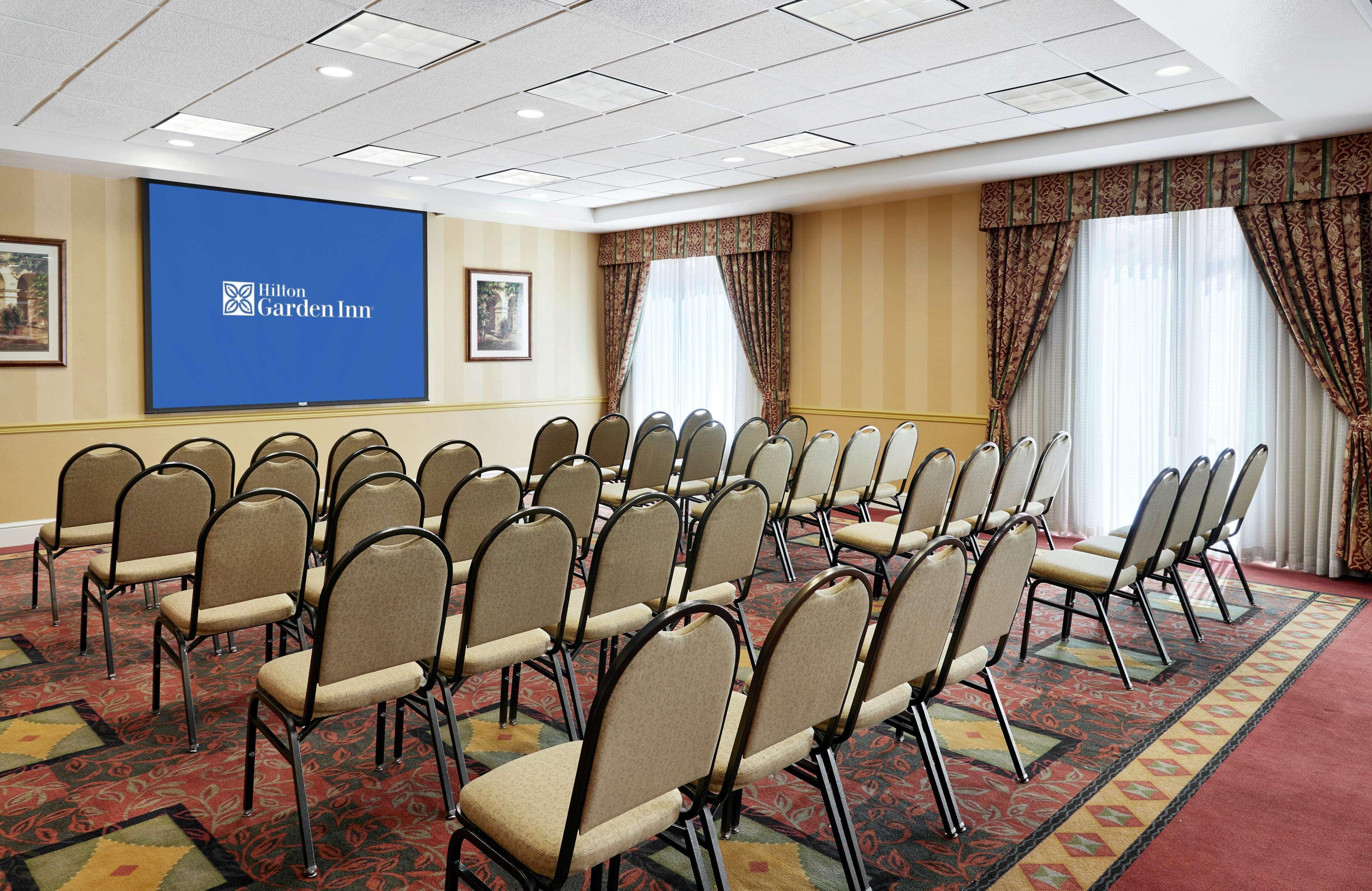 Hilton Garden Inn Las Vegas/Henderson Екстериор снимка